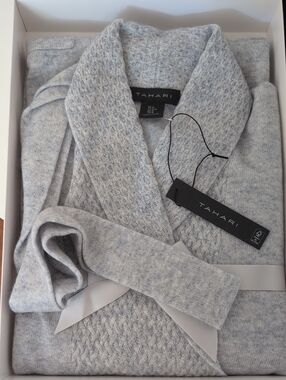 Tahari Long Heather Gray Shawl-Collar Cardigan M Wool And Cashmere